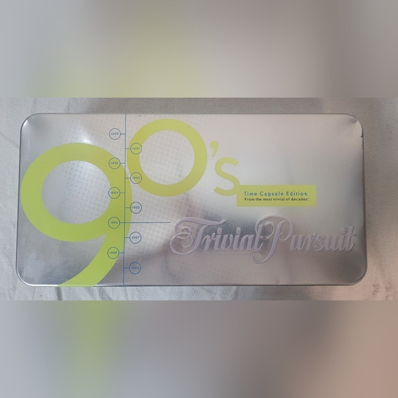 NEW(ISH) Trivial Pursuit 90s Time Capsule Edition Board Game 100% Complete - Picture 13 of 13